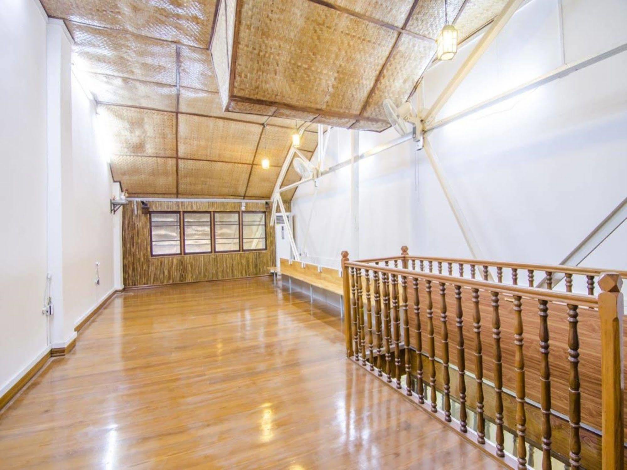 Min Galar Par Hostel 仰光 外观 照片